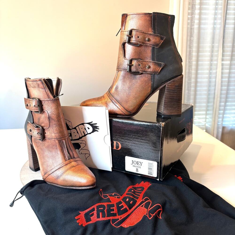 Freebird Joey Bronze Distressed Metallic Leather Ankle Boots Size 8 Booties Box